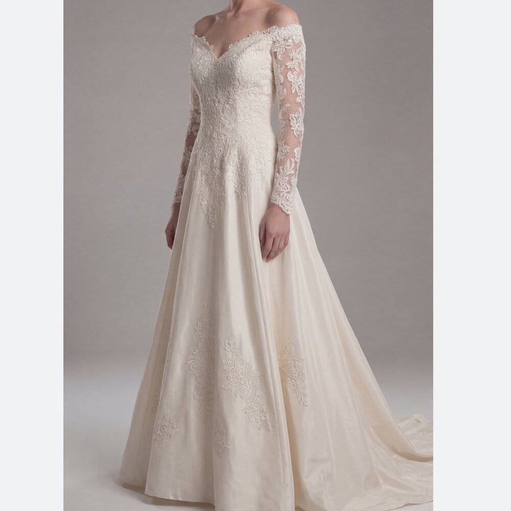 Silk Wedding Dress Size 10 Ivory Lace Open Shoulder Train